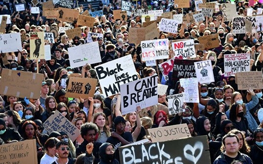 Масові протести та погроми у США (фото)