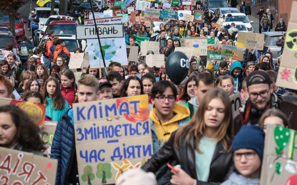 Українські науковці б'ють на сполох: осені та зими більше не буде - половина всього вимре