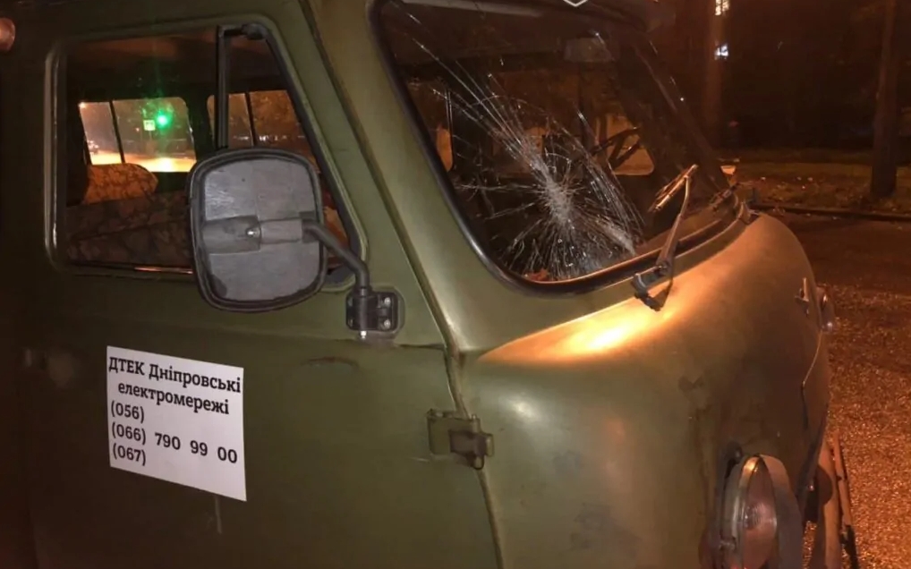 На вулиці Героїв Чорнобиля страшна аварія - водій збив чоловіка