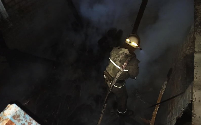 Пожежа у місті Покрові  - надзвичайні новини