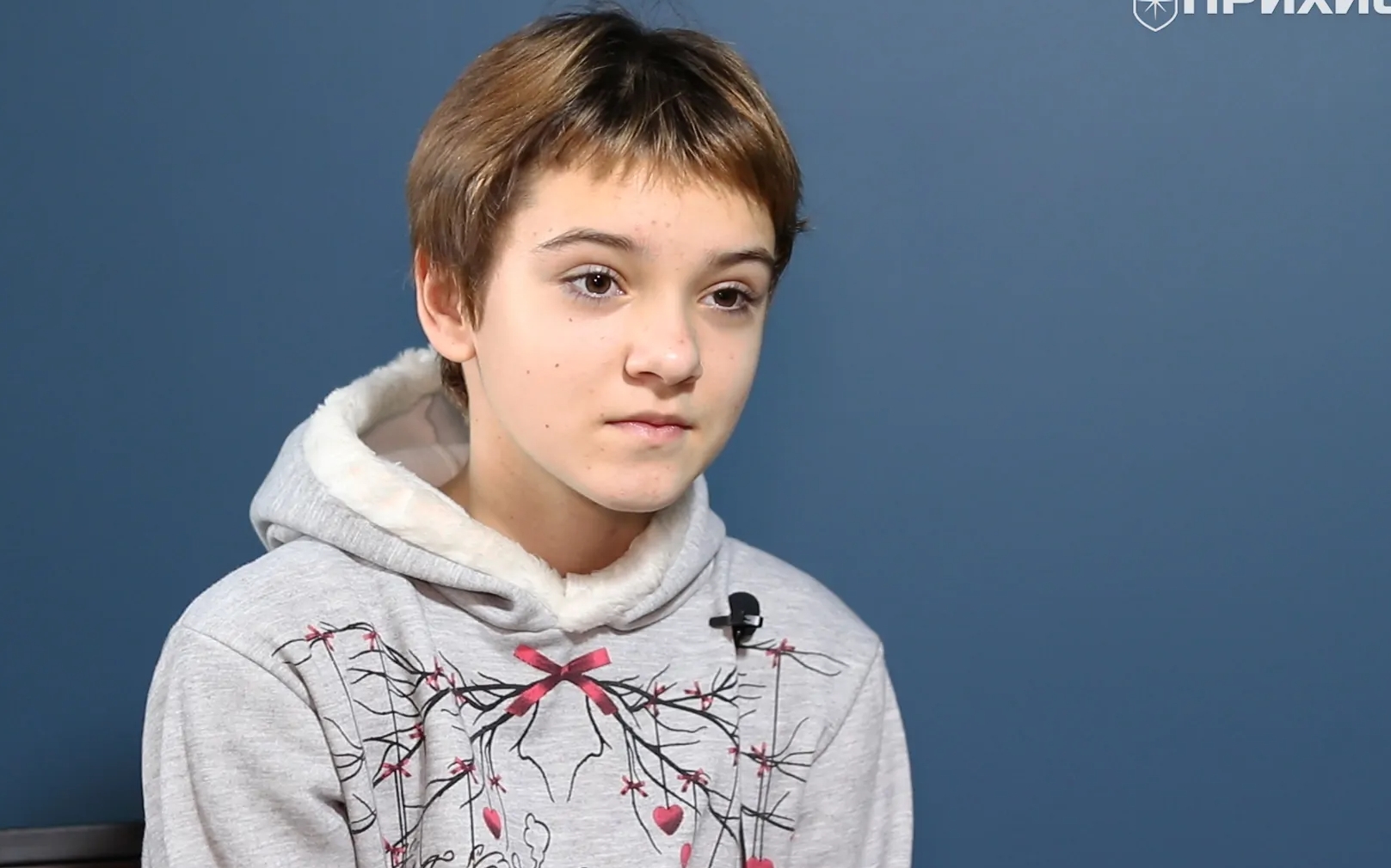 Сніжана Жернакова віддала своє волосся на перуки для онкохворих дітей 