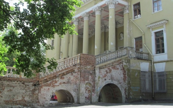 У Дніпрі може зникнути найстаріша будівля міста - Палац Потьомкіна