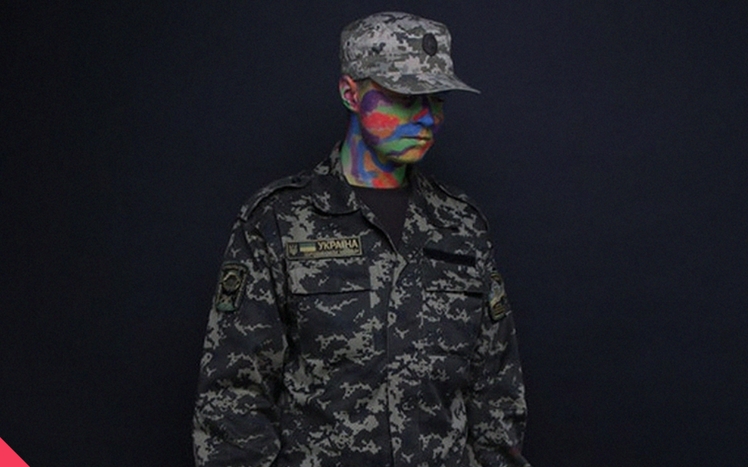 Військові ЛГБТ розповіли про гомофобію на війні