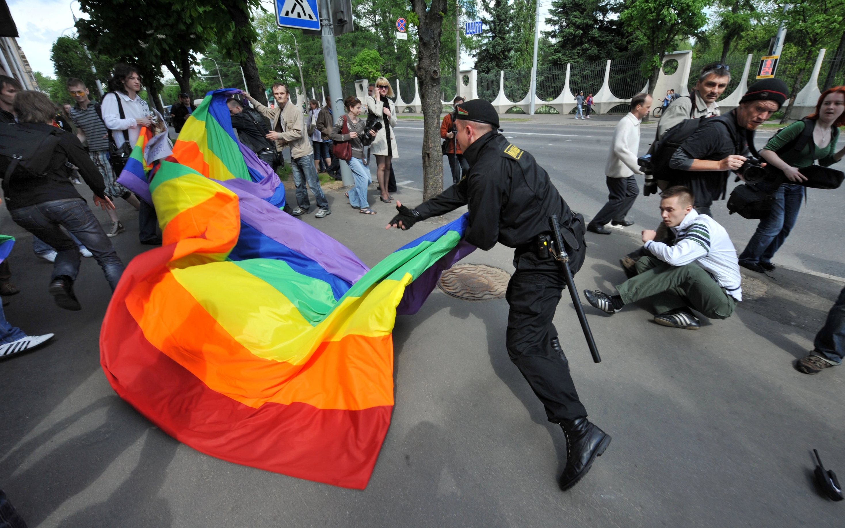 «Скажений принтер» розбушевався: Держдура РФ працює над цілим пакетом законів проти ЛГБТ-громадян