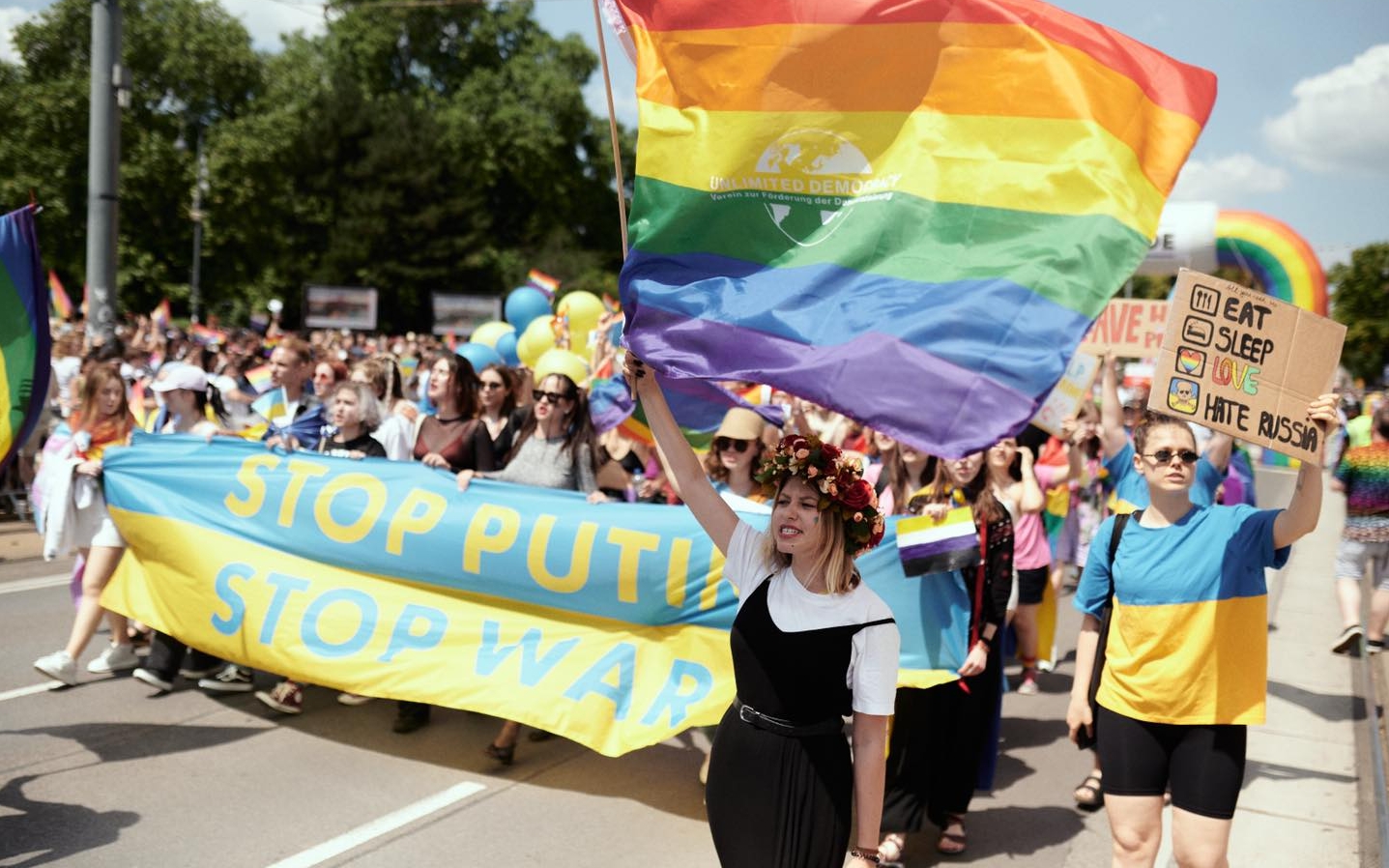 ЛГБТ-прайд у Варшаві пройде без російської колони та символіки