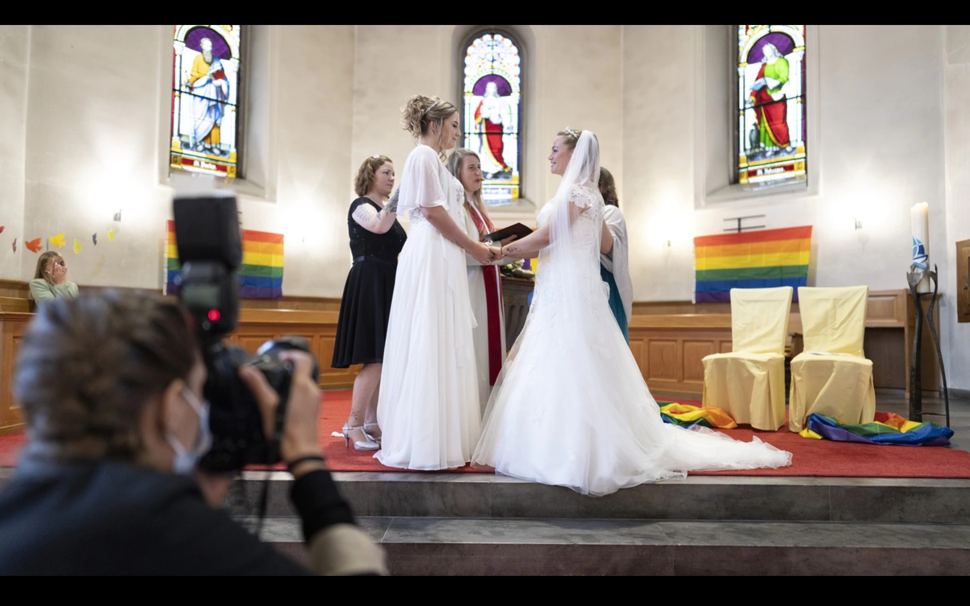 Католики Ірландії зажадали рівних прав у церкві для жінок та ЛГБТ