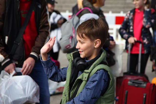 30 дітей з Дніпра вирушили в подорож Коломиєю 