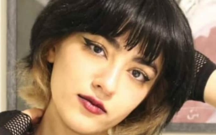 Поліція  моралі вбила 16 річну дівчину в Ірані