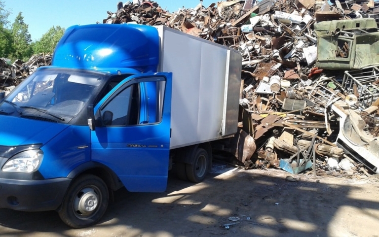 Оренда міцних контейнерів для вивезення сміття у Львові