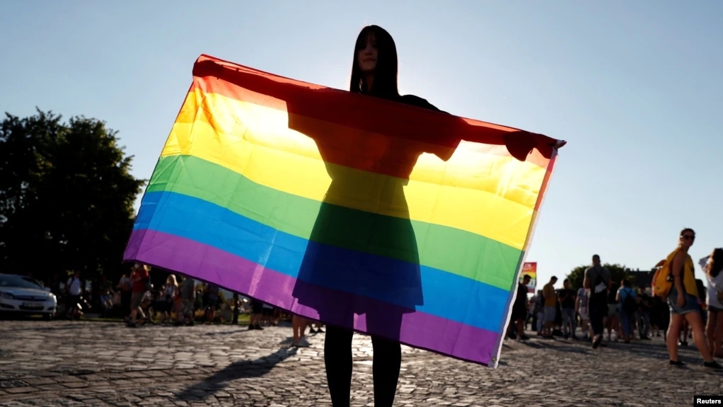 Християнська Церква Англії вибачилася перед ЛҐБТК+ за свою гомофобію