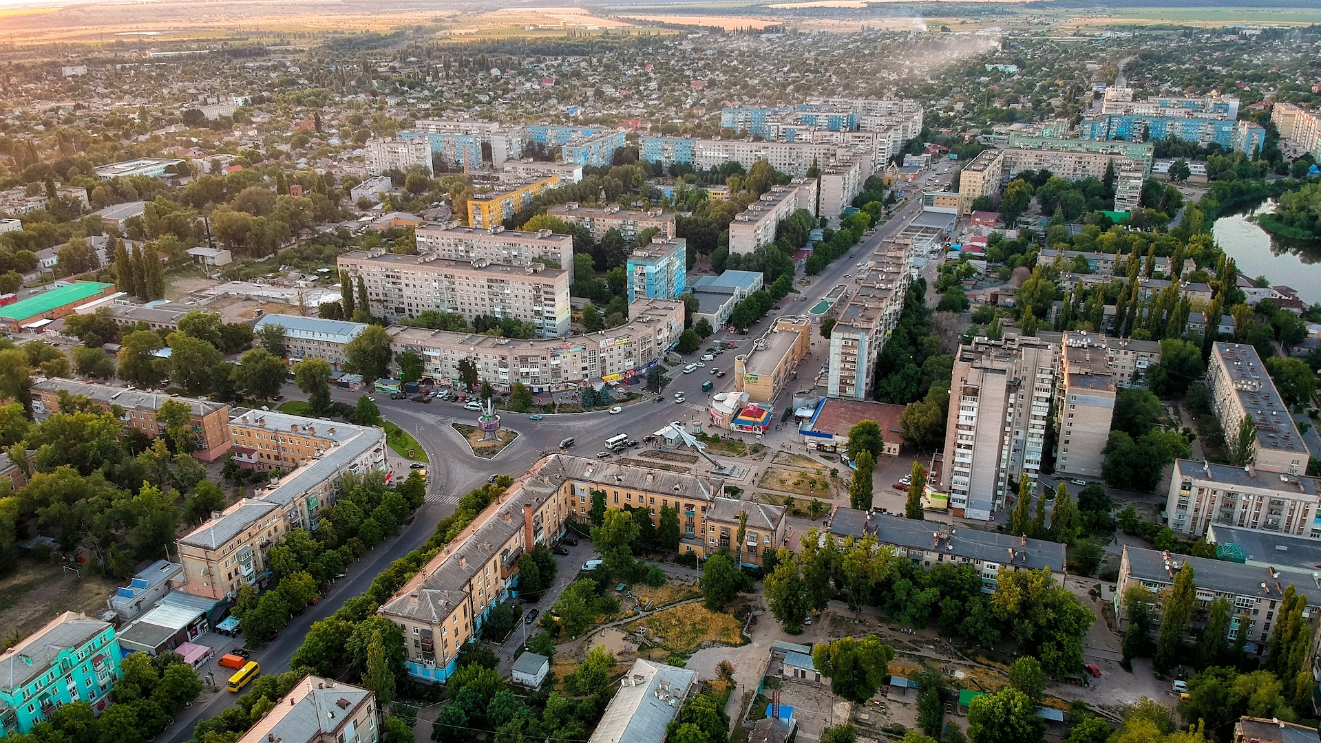Місто Новомосковськ: як має називатись насправді?