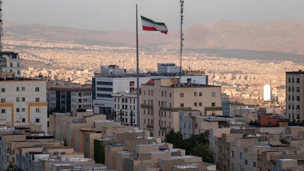 В Ірані впав цивільний гелікоптер