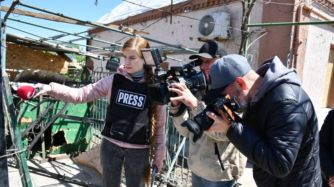 Журналісти українських медіа зняли репортажі з Нікополя