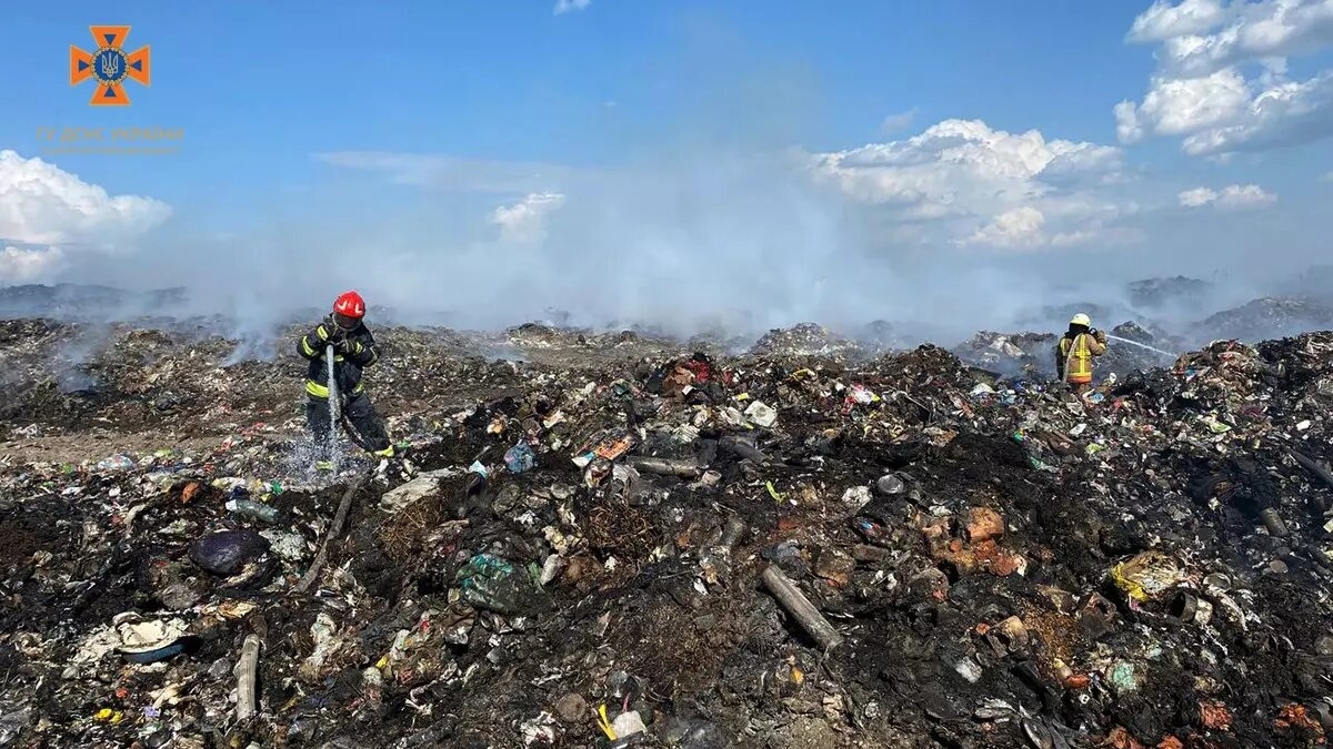 На Дніпровщині горіло на полігоні для переробки твердих відходів