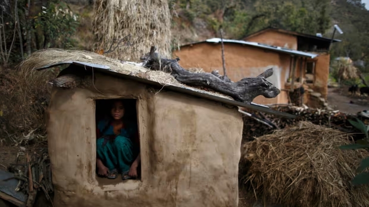 У Непалі через дикунську практику померла дівчина