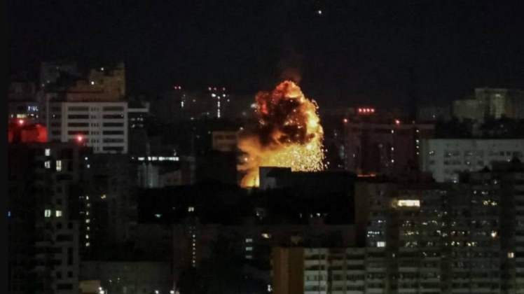 В мережі зявилися фото нічного обстрілу Києва