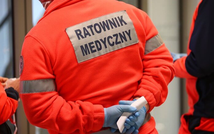 Коронавірус у Польщі? Лікарні обмежують та забороняють відвідувати пацієнтів