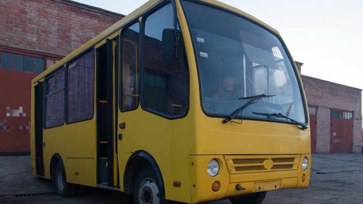 Автобус для ЗСУ від Нікопольської громади