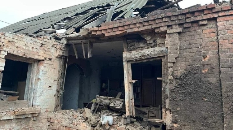 Нікопольщина під обстрілами: зруйновані будинки й пошкодження