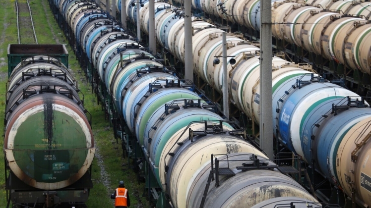росія зупинить експорт бензину на півроку