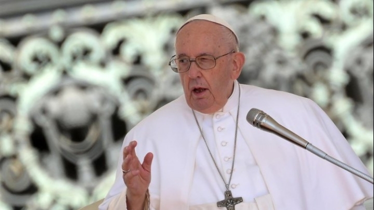 Папа Римський назвав гендерну теорію бридкою ідеологією
