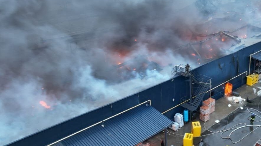 Ситуація в Нікополі 7 березня: пожежу в «Епіцентрі» гасили 5 годин