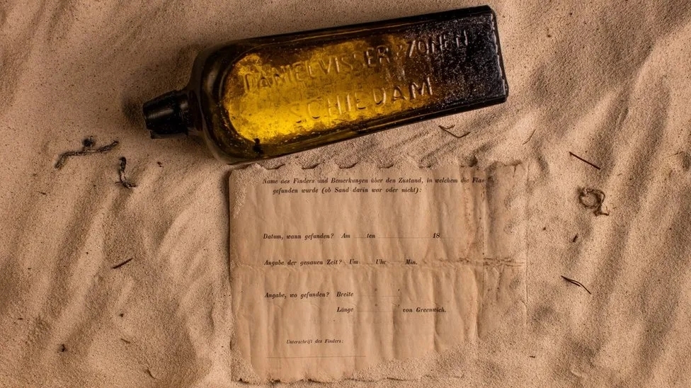 132 роки подорожі: виявилено пляшку з запискою, датованою 1886 роком