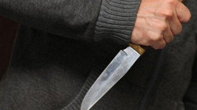 Напад з ножем через ревнощі: 47-річного чоловіка затримано на Нікопольщині