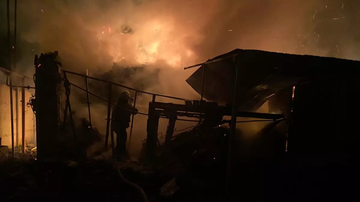 Моторошні наслідки пожежі у Дніпрі: вогнеборці знайшли рештки 2-х людей