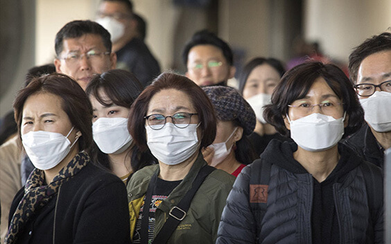 Захист від коронавіруса: Чи треба носити маску?